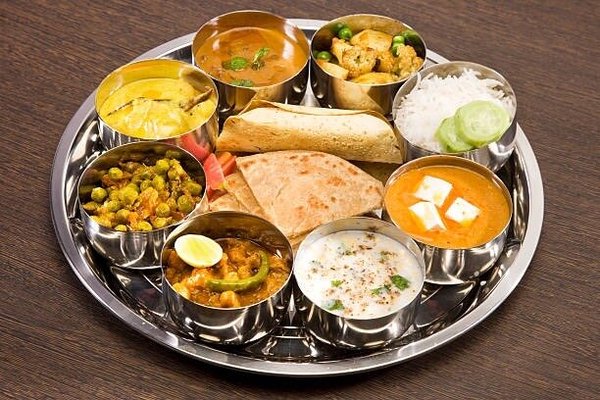 Indian restaurant near me serving authentic North Indian food